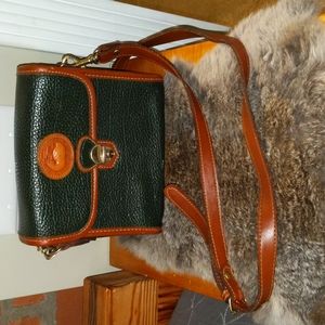 Vintage Dooney & Bourke Crossbody
